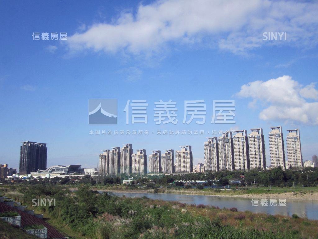 美河市面山景廊道樹海房屋室內格局與周邊環境