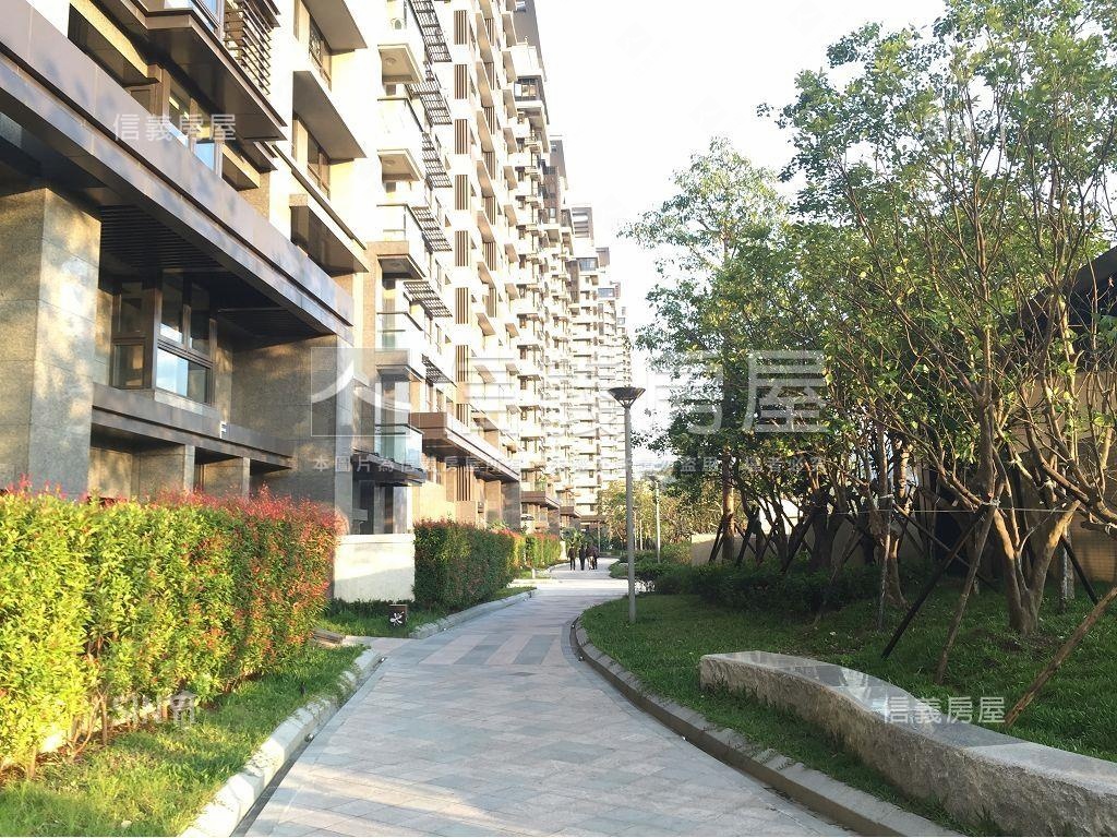 美河市面山景廊道樹海房屋室內格局與周邊環境