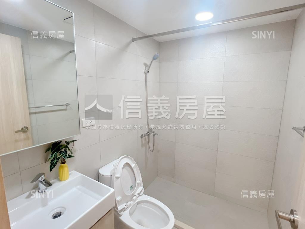 心中市高樓景觀三房房屋室內格局與周邊環境