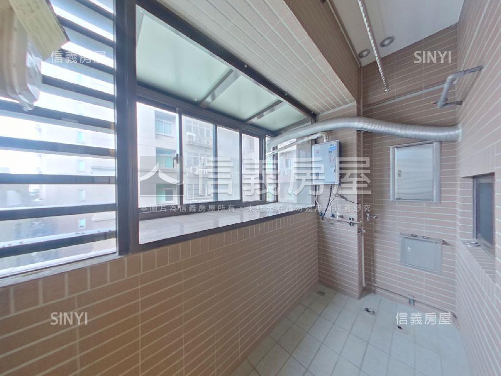 近麗池公園採光三房車位房屋室內格局與周邊環境