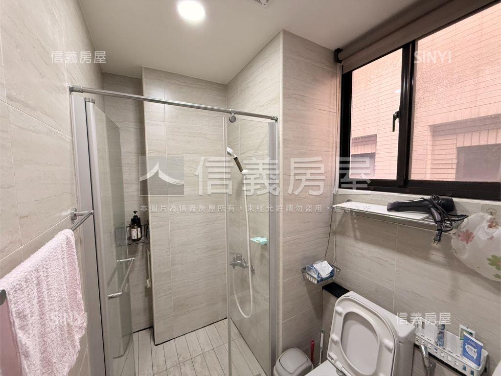 近麗池公園採光三房車位房屋室內格局與周邊環境