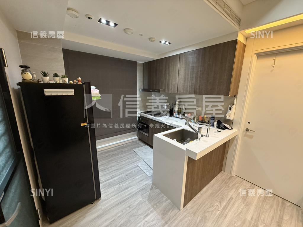 稀有中山學區兩房房屋室內格局與周邊環境