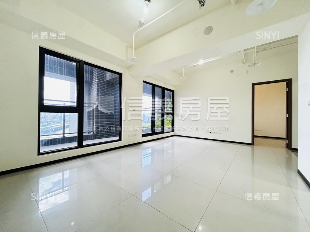 私藏山河一線，公園景觀房屋室內格局與周邊環境