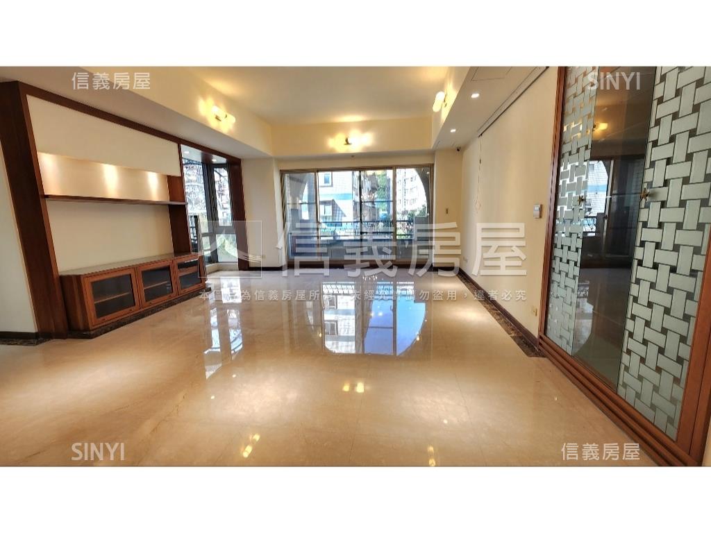 冠德花園四房房屋室內格局與周邊環境