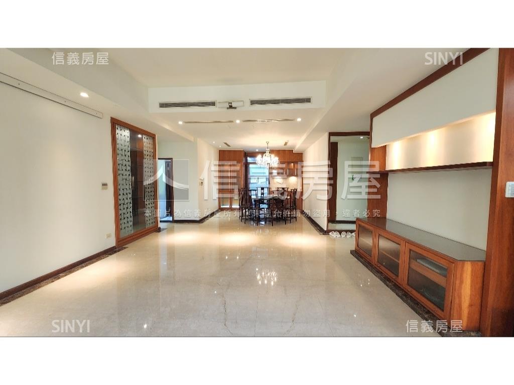 冠德花園四房房屋室內格局與周邊環境