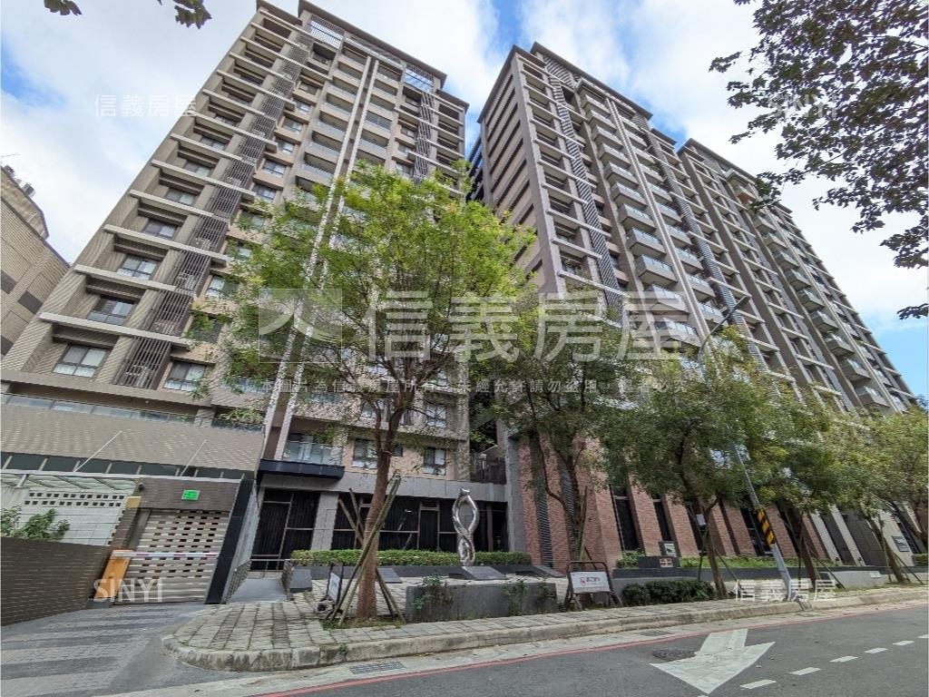 清大御璽三房附雙車位房屋室內格局與周邊環境