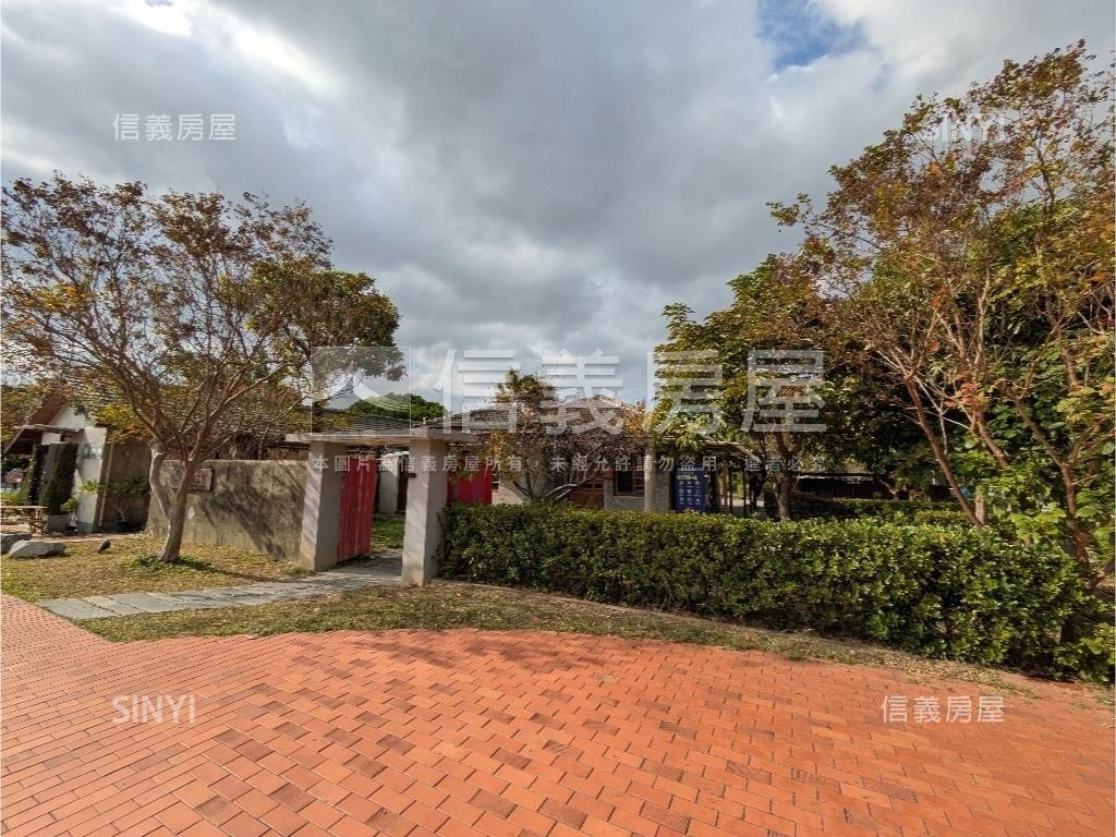 清大御璽三房附雙車位房屋室內格局與周邊環境