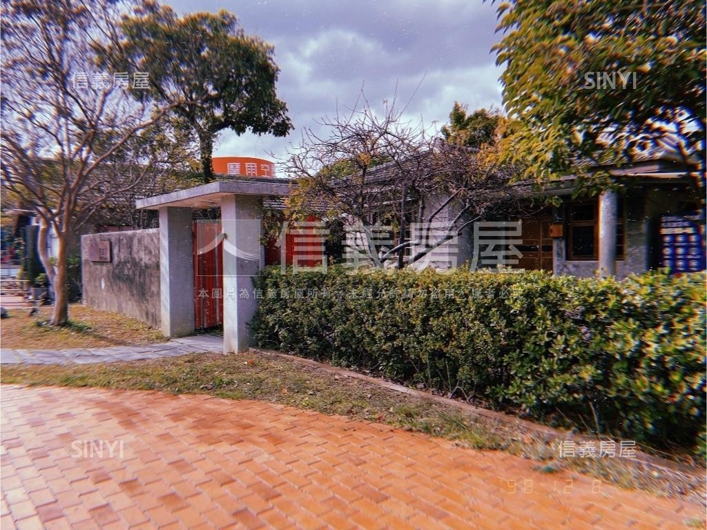 清大御璽三房附雙車位房屋室內格局與周邊環境