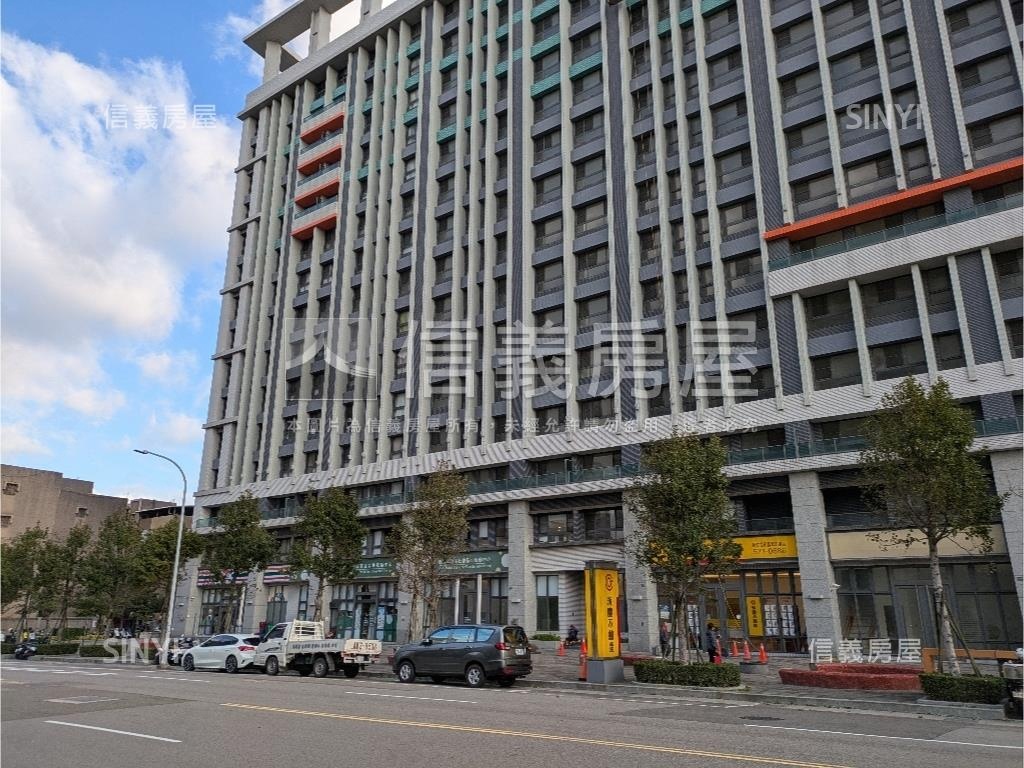 清大御璽三房附雙車位房屋室內格局與周邊環境