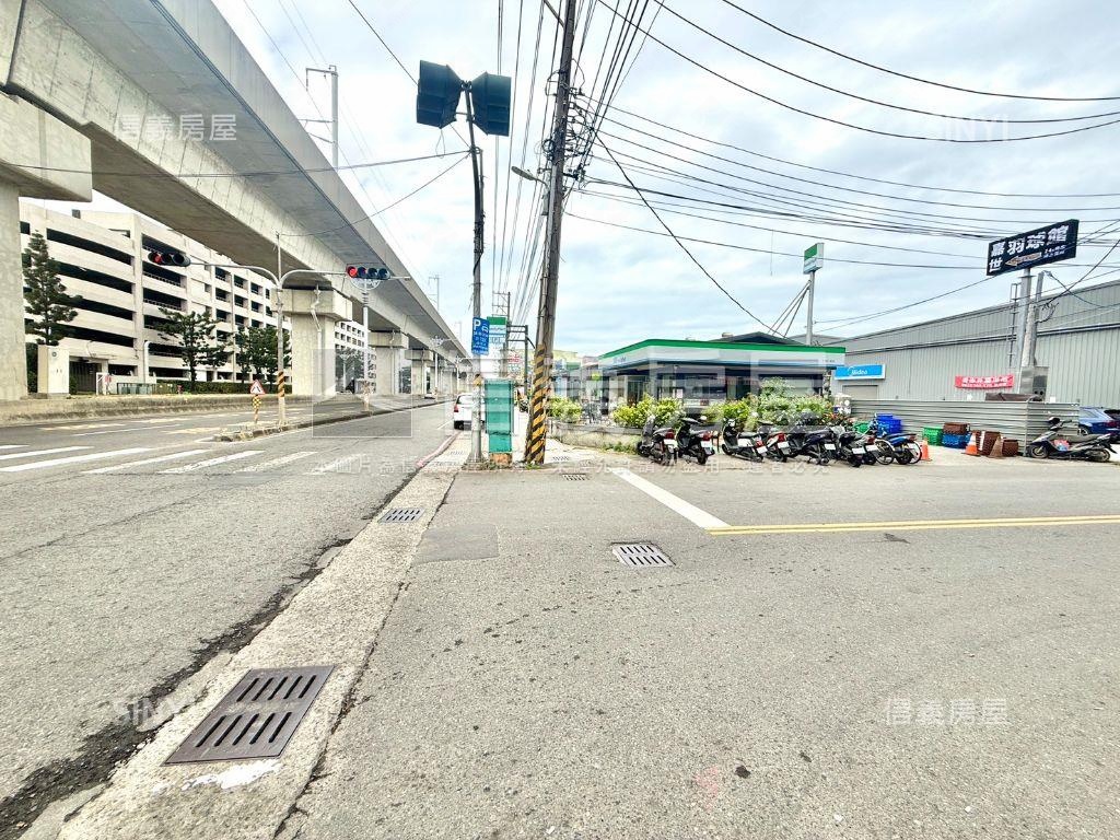 仁武臨路生意透天房屋室內格局與周邊環境