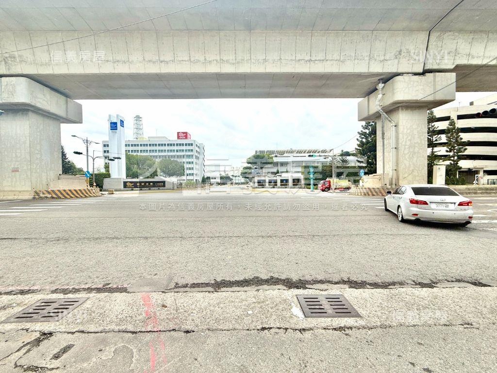 仁武臨路生意透天房屋室內格局與周邊環境