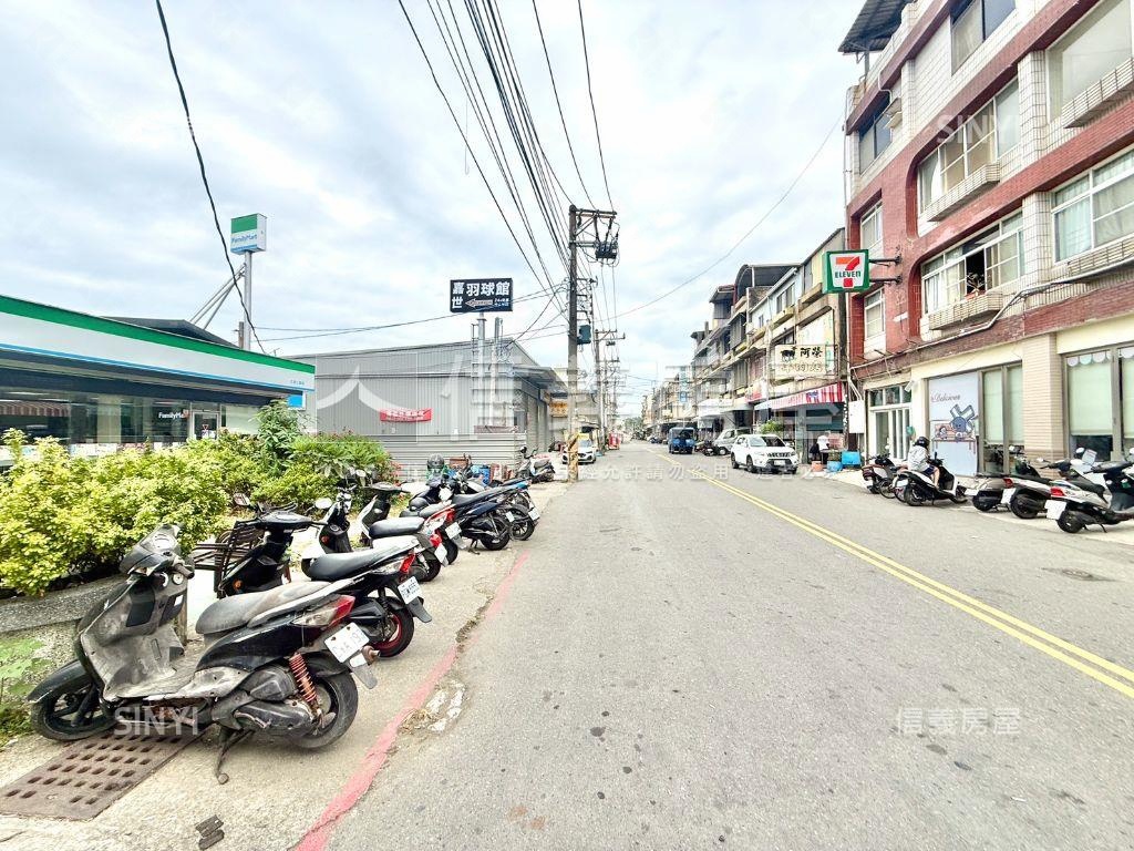 仁武臨路生意透天房屋室內格局與周邊環境