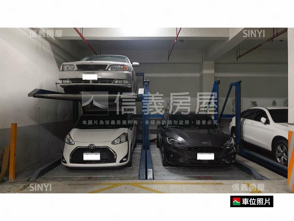 西屯電梯方正三房衛浴開窗房屋室內格局與周邊環境