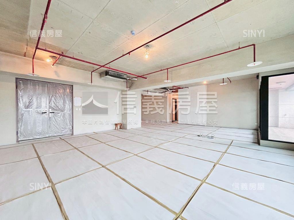 中悅瑰麗面總圖景觀高樓Ｂ房屋室內格局與周邊環境