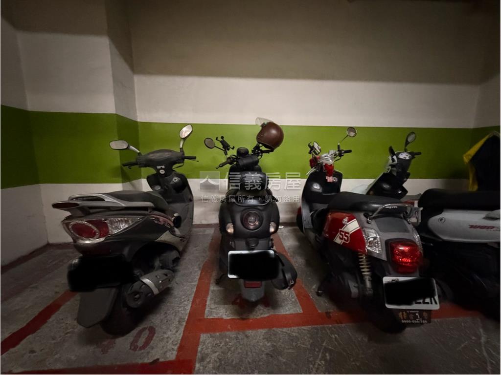 輕奢質感面公園兩房車位房屋室內格局與周邊環境