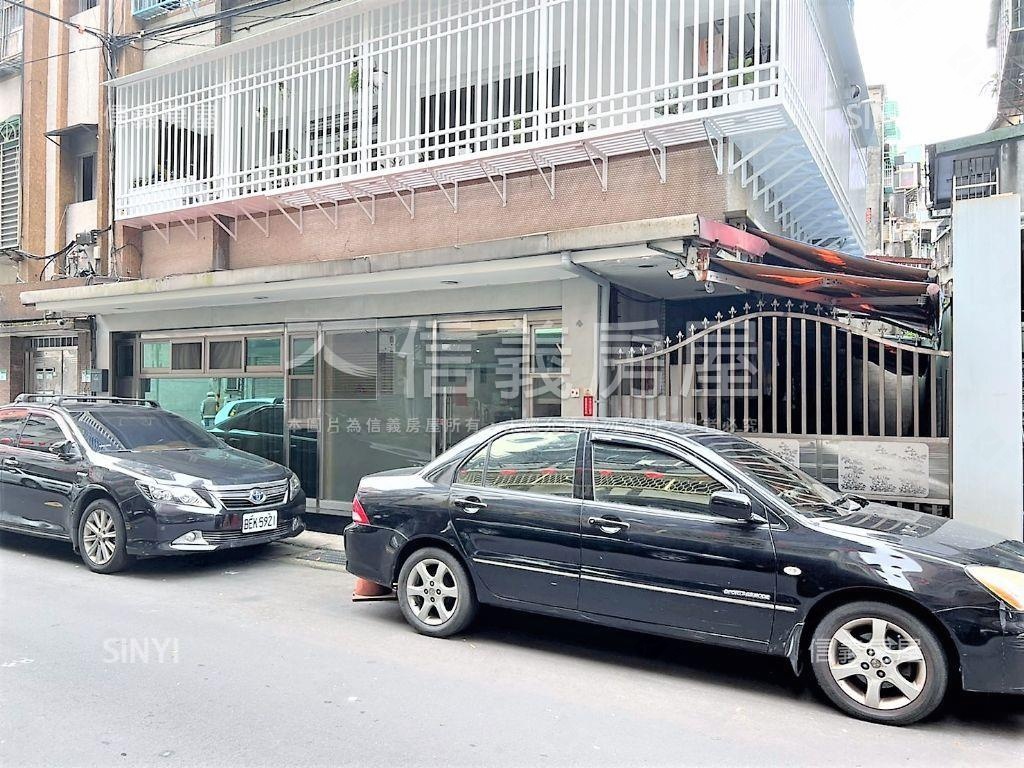 光南大面寬１樓房屋室內格局與周邊環境