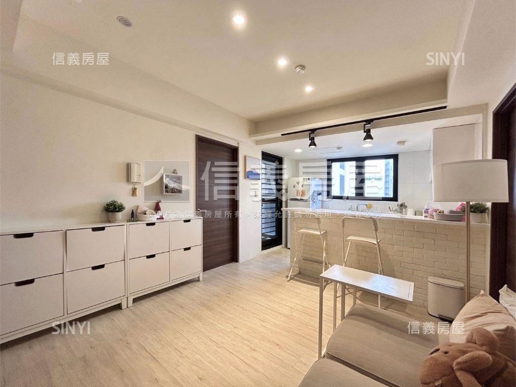 卓然品味公園１號兩房房屋室內格局與周邊環境