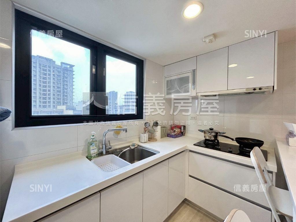 卓然品味公園１號兩房房屋室內格局與周邊環境