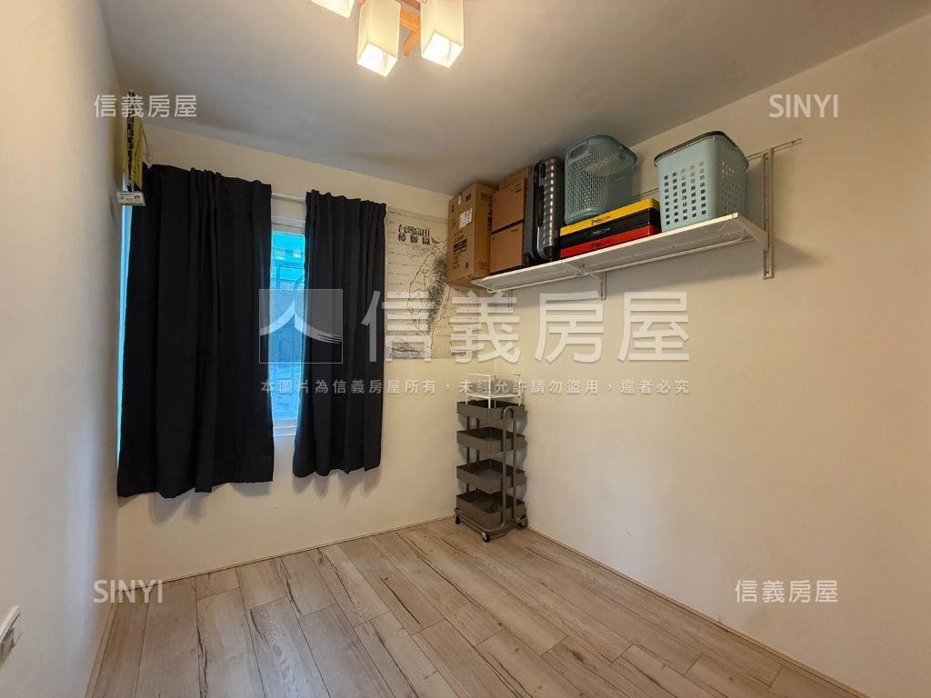 近未來捷運站收租公寓二樓房屋室內格局與周邊環境
