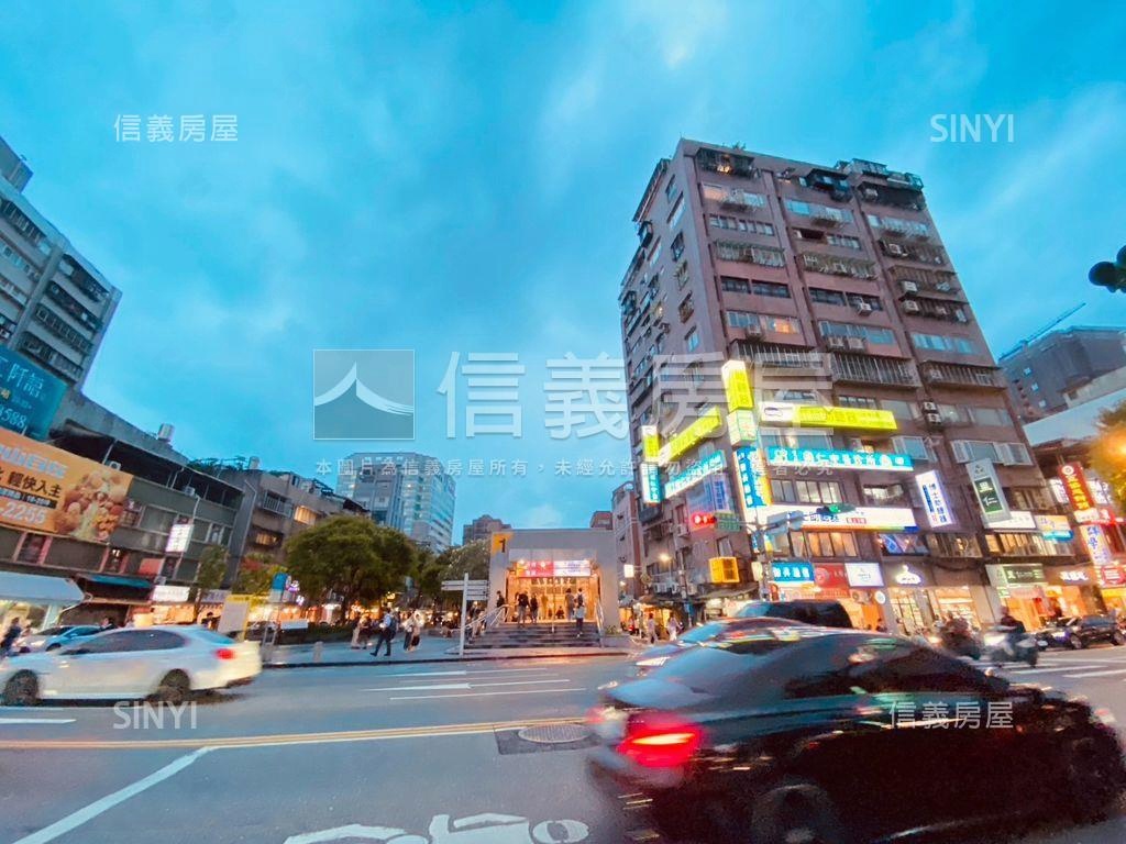 民權西捷運挑高店面房屋室內格局與周邊環境