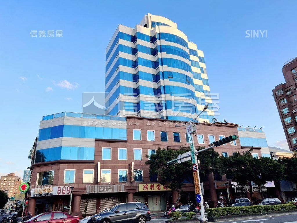 民權西捷運挑高店面房屋室內格局與周邊環境