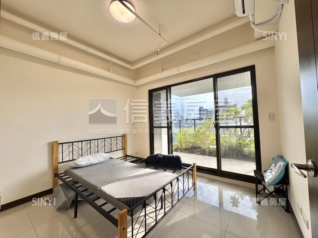 摩天１００全新兩房車位房屋室內格局與周邊環境