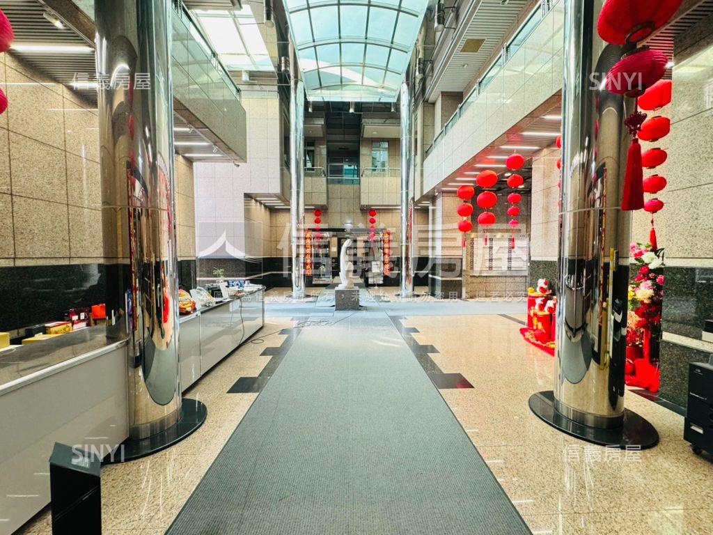 永春捷運天廈高樓露臺戶房屋室內格局與周邊環境