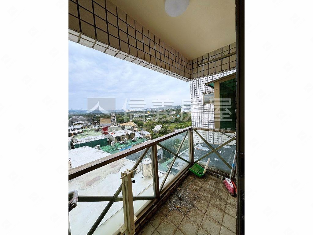 富豪名宮景觀大三房房屋室內格局與周邊環境