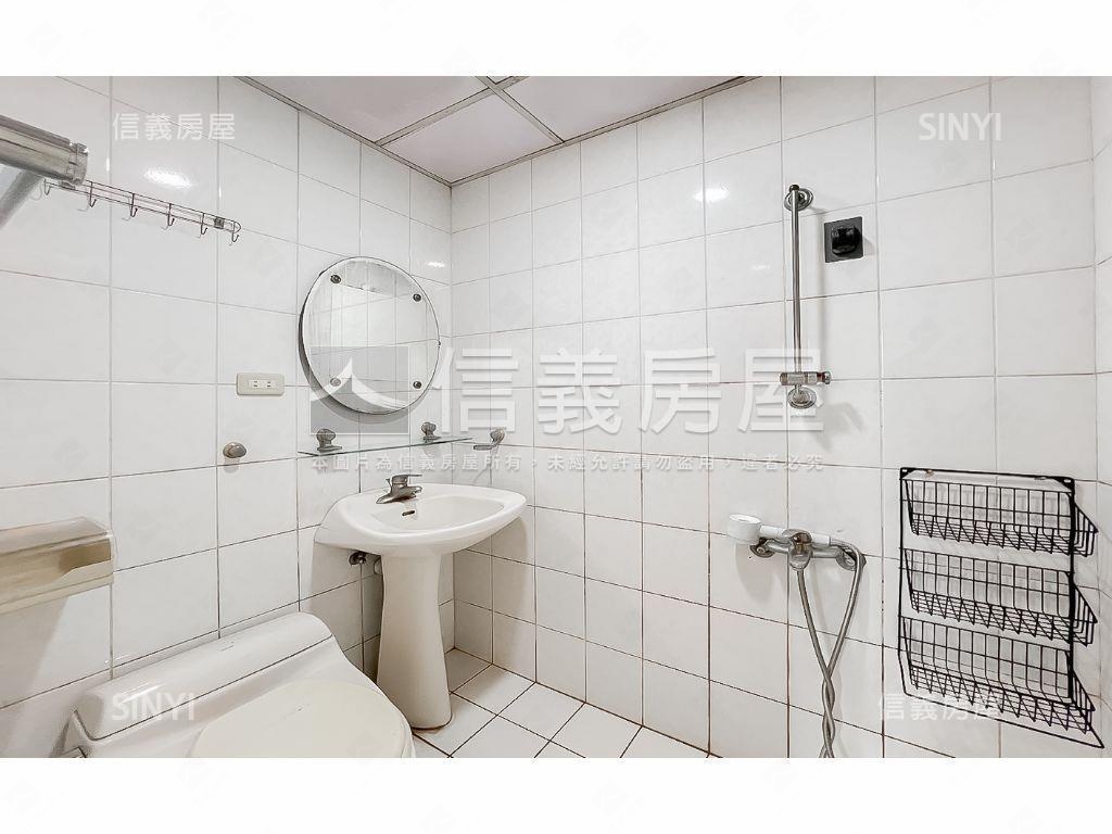 我愛龍邦高樓視野戶附車位房屋室內格局與周邊環境