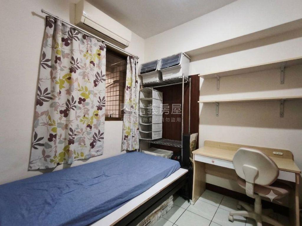 近南港展覽館電梯兩房房屋室內格局與周邊環境