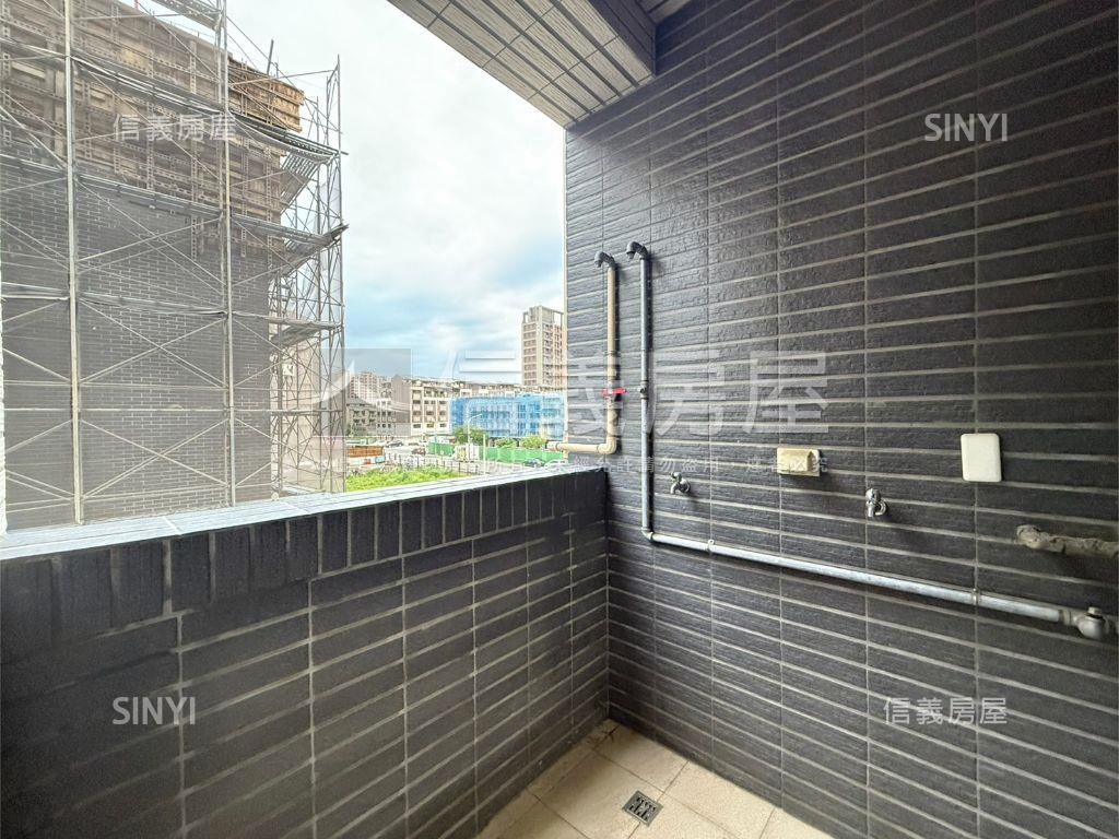 豐田路採光大四房三樓房屋室內格局與周邊環境