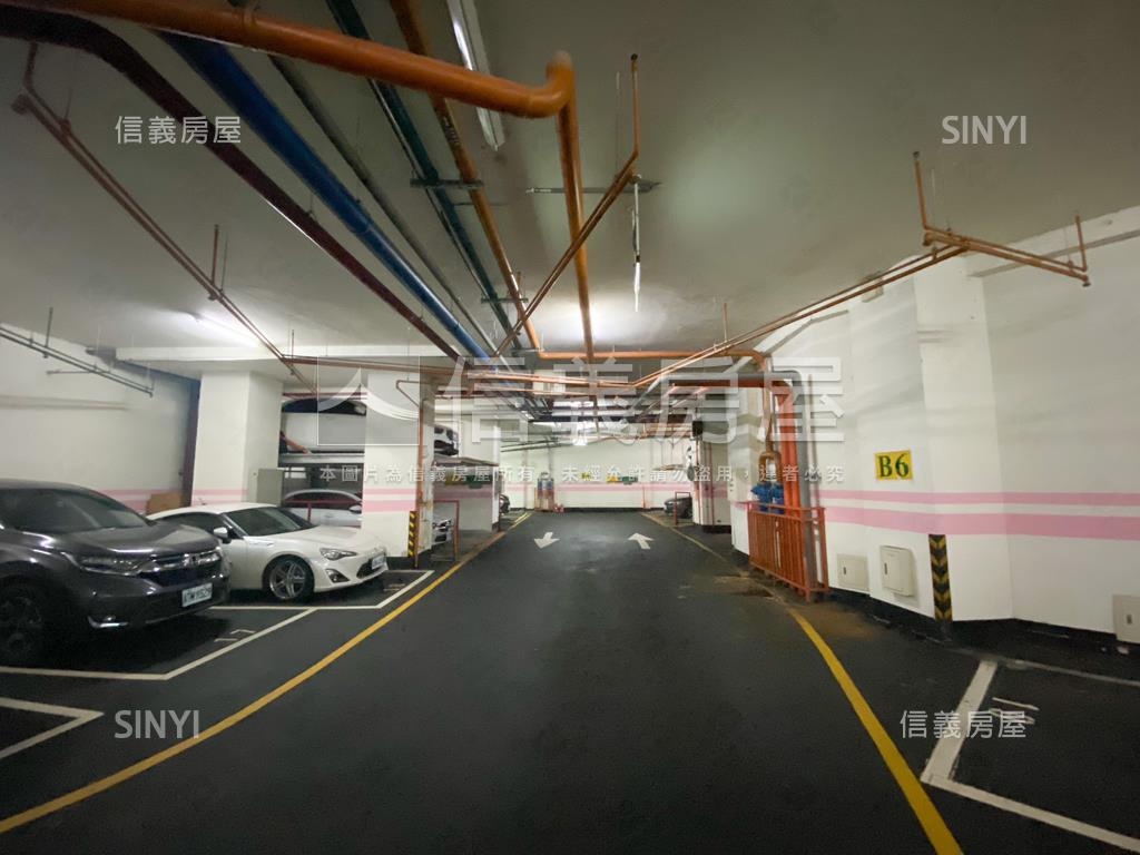 香榭車位●坡道機械房屋室內格局與周邊環境