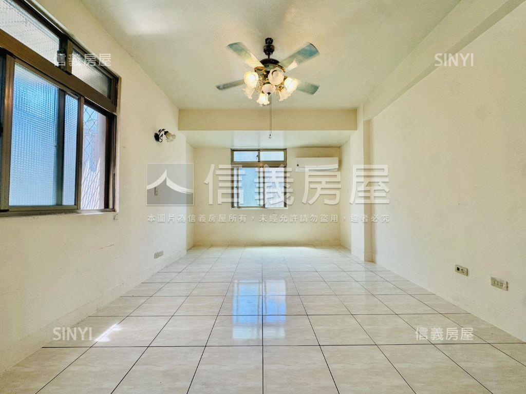 秀山三面採光美寓房屋室內格局與周邊環境