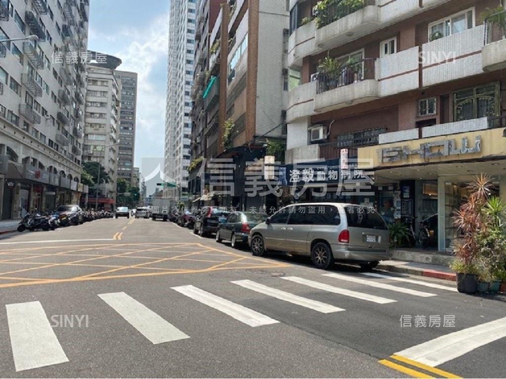 遠企商圈發財金店房屋室內格局與周邊環境