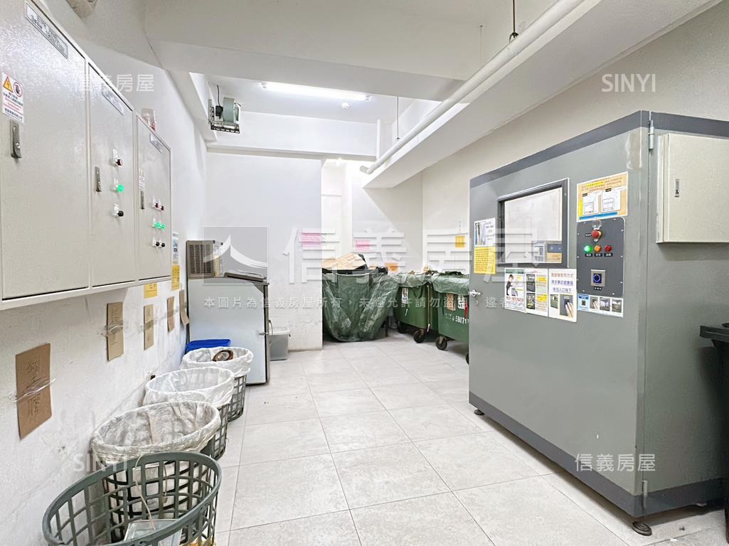 霞海谷樹向陽２房＋１平車房屋室內格局與周邊環境