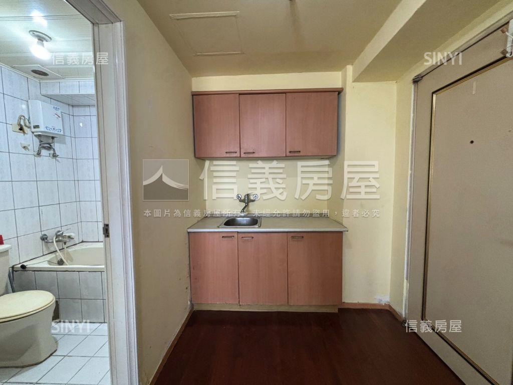 ★大俊國絕美視野套房★房屋室內格局與周邊環境