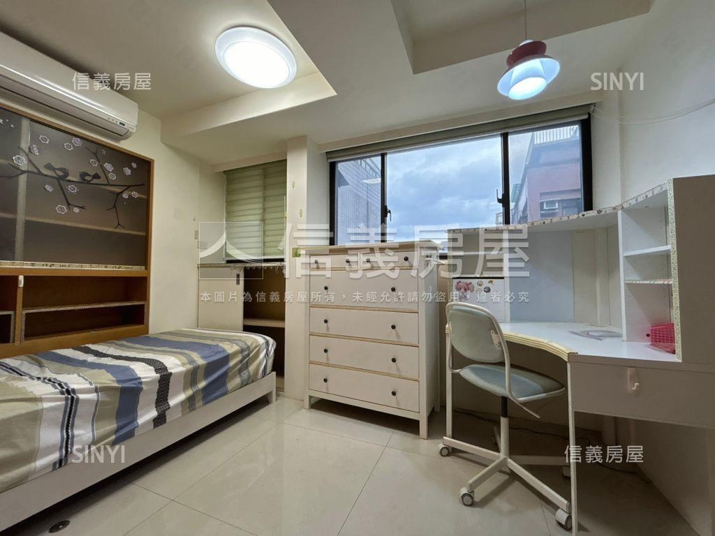 實小電梯車位美宅房屋室內格局與周邊環境