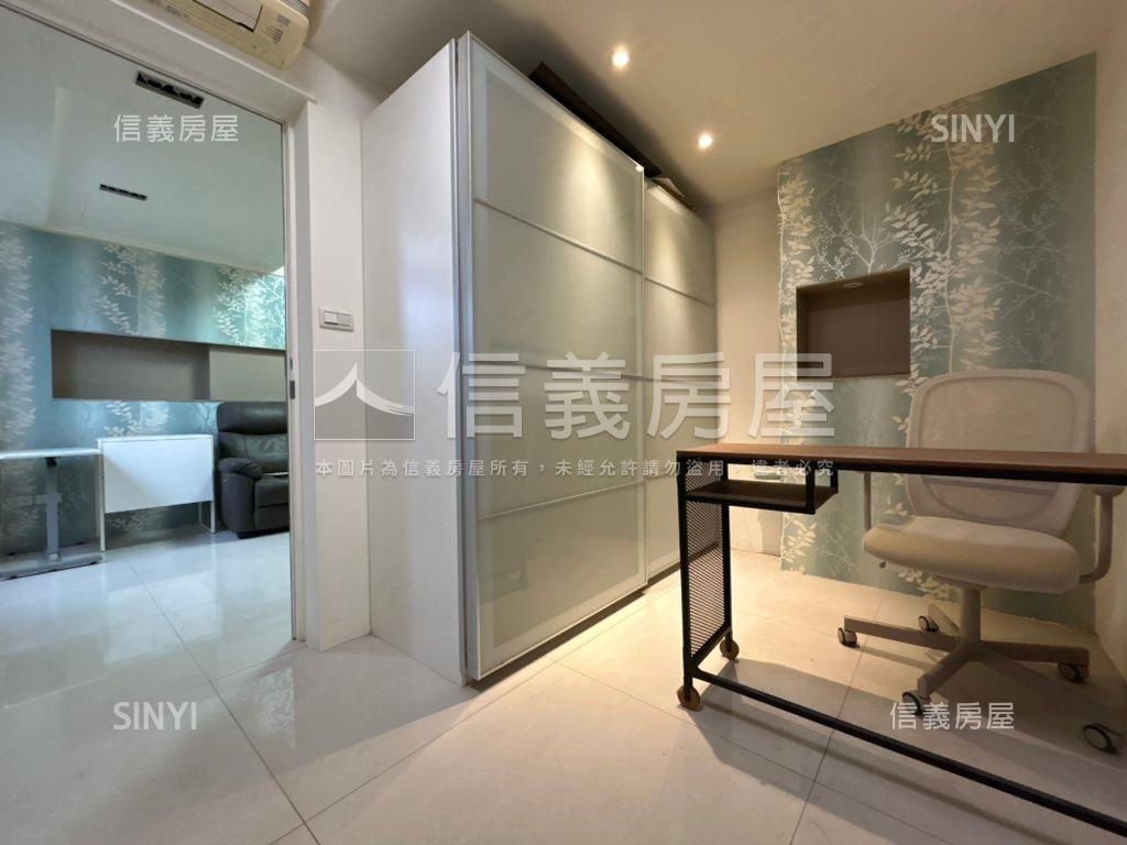 實小電梯車位美宅房屋室內格局與周邊環境