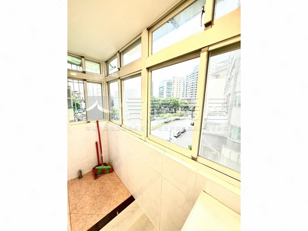 ⭐邊間⭐公寓大空間房屋室內格局與周邊環境