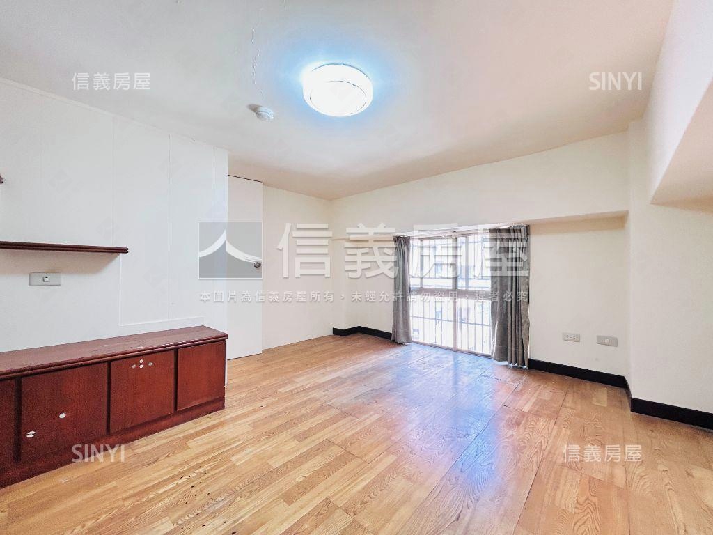 閤泰新第內壢後站２＋２房房屋室內格局與周邊環境