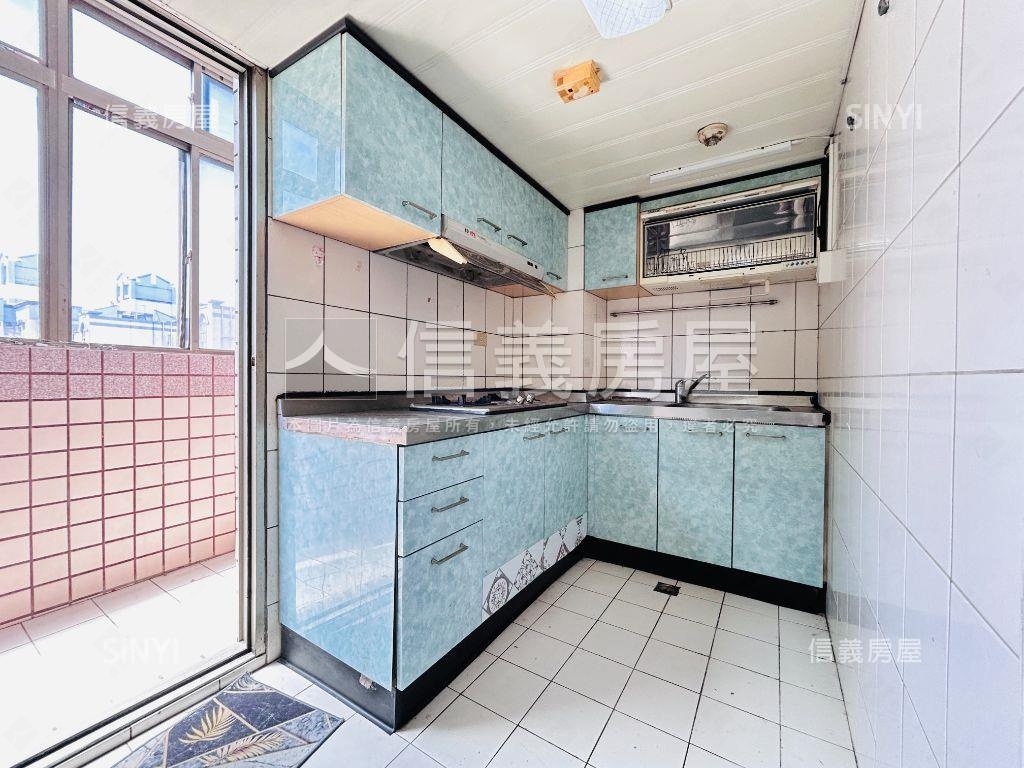 閤泰新第內壢後站２＋２房房屋室內格局與周邊環境