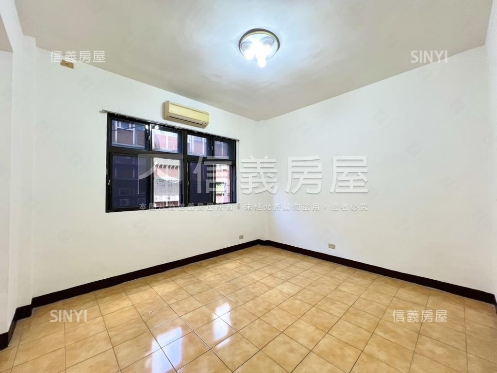 板橋府中站方正黃金三樓房屋室內格局與周邊環境