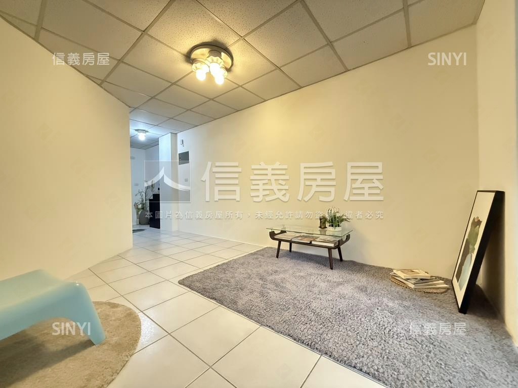 大忠南街採光綠蔭宅房屋室內格局與周邊環境