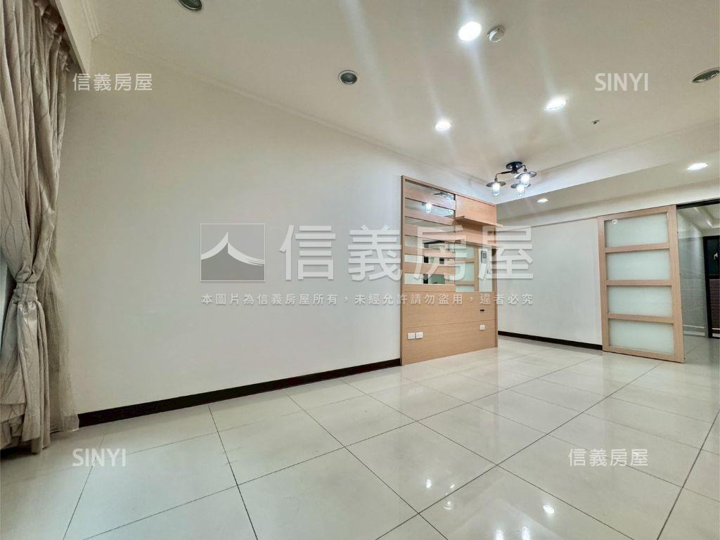 成功御美學３房房屋室內格局與周邊環境