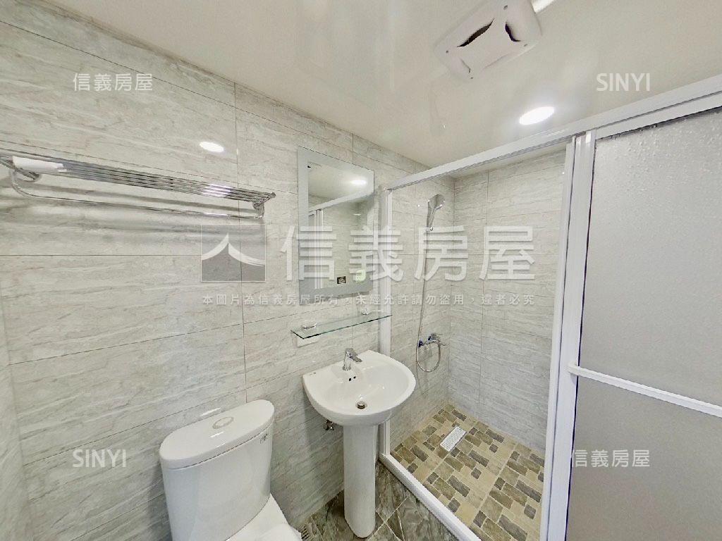 府中方正靜謐的窩房屋室內格局與周邊環境