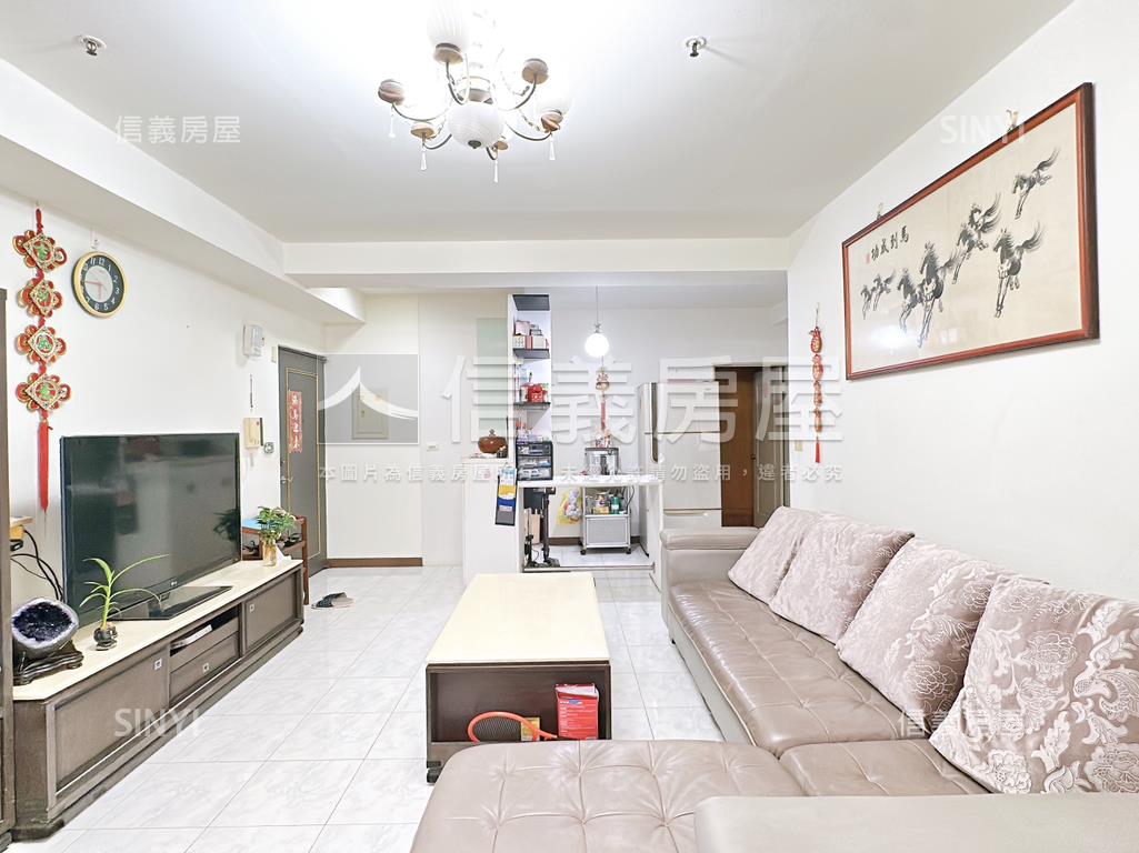 高鐵天邑高樓寬敞４房平車房屋室內格局與周邊環境