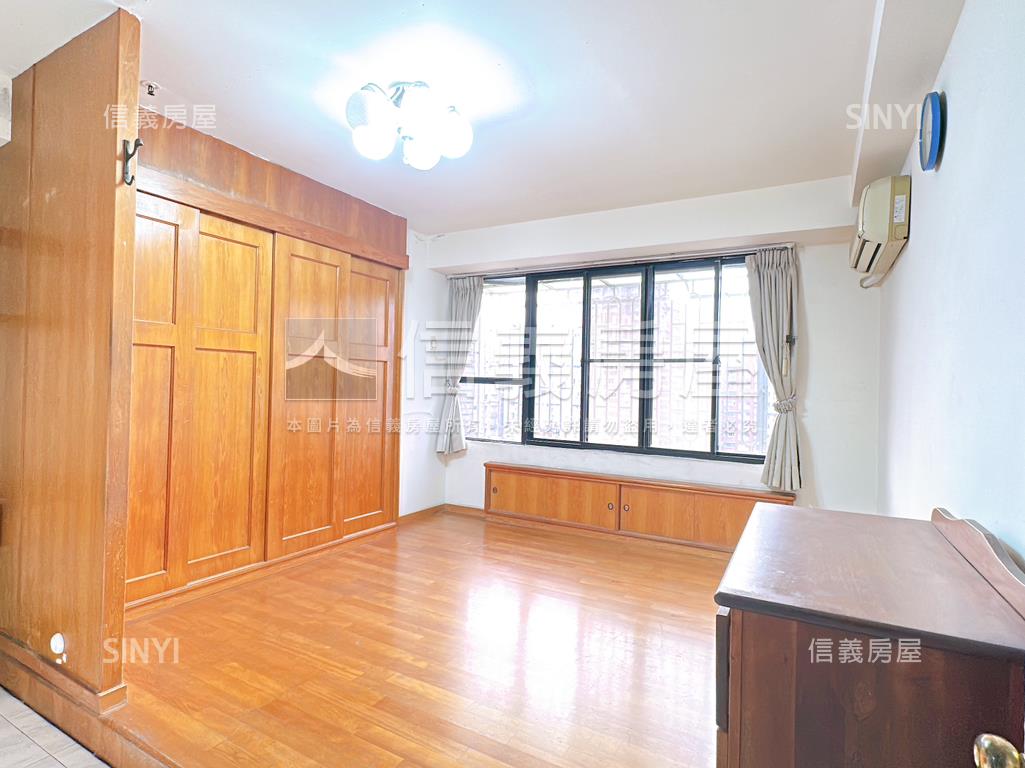 高鐵天邑高樓寬敞４房平車房屋室內格局與周邊環境