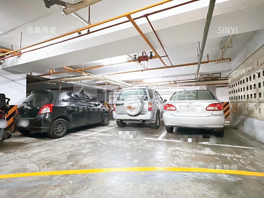 高鐵天邑高樓寬敞４房平車房屋室內格局與周邊環境