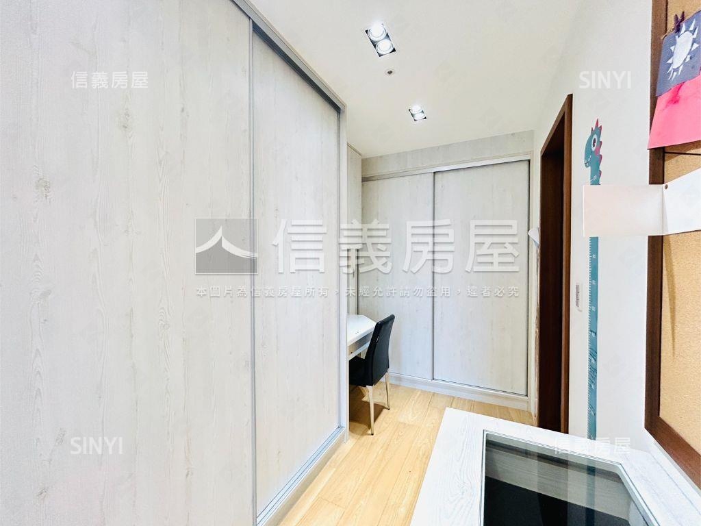 ☆文心ＡＩＴ◆寸土寸金房屋室內格局與周邊環境