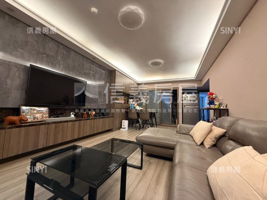 賴厝學區衛道大第３房車位房屋室內格局與周邊環境